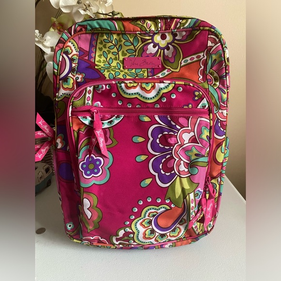 Vera Bradley Lighten Up Large Backpack Pink Swirls Pattern 15”x 11” Paisley Pink - Picture 1 of 10